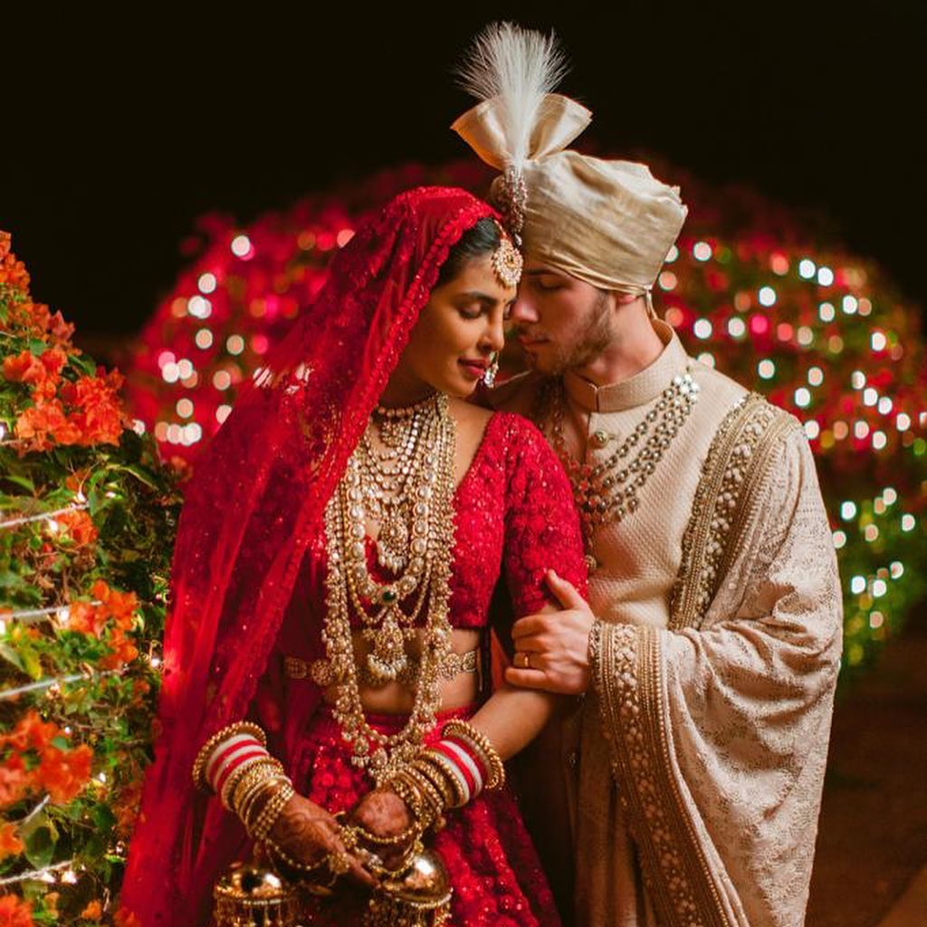 بريانكا شوبرا Priyanka Chopra ونيك جوناس في حفل زفافهما الأسطوري